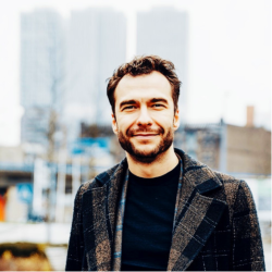 Directeur Teun de Booij vertrekt